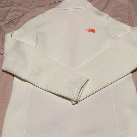 COPY - White North Face zip up - Picture 6 of 6